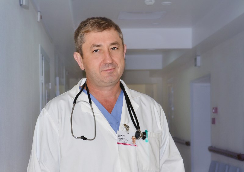 Karpenko_a.jpg Karpenko_a.jpg