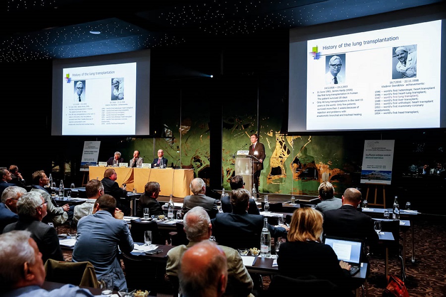 congreess.jpg congreess.jpg