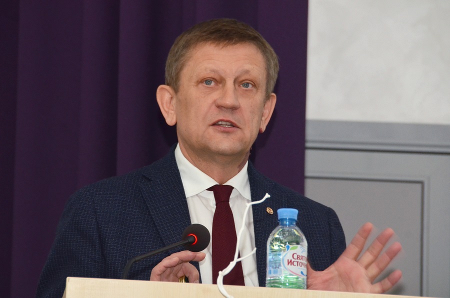 А.М._Караськов.jpg А.М._Караськов.jpg